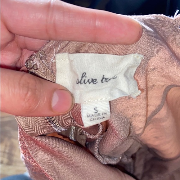 Pink dress - Picture 3 of 3